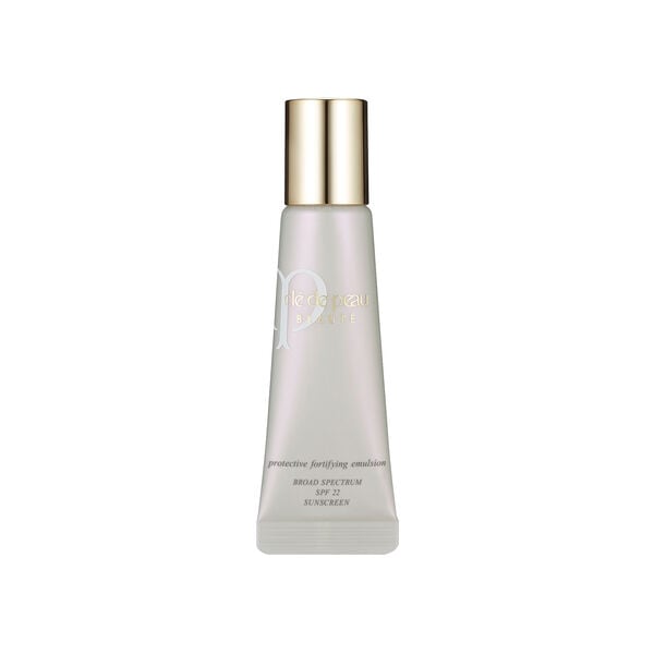 Cle De Peau Beaute Protective Fortifying Emulsion
