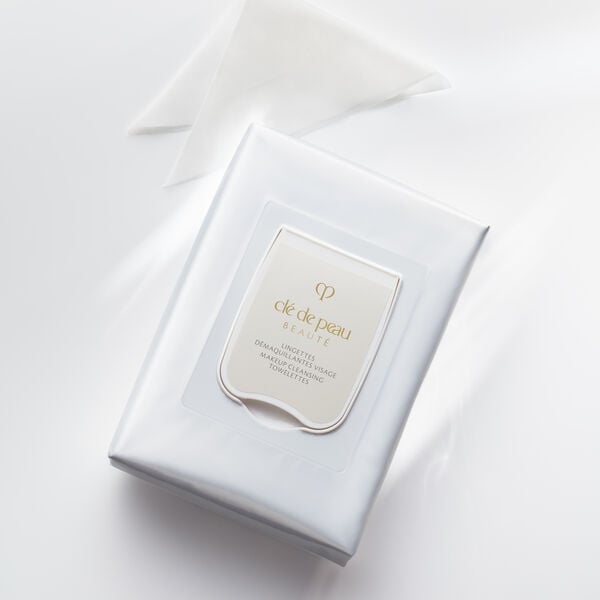 Cle De Peau Beaute Makeup cleansing Towelettes Cle De Peau Beaute Makeup cleansing Towelettes