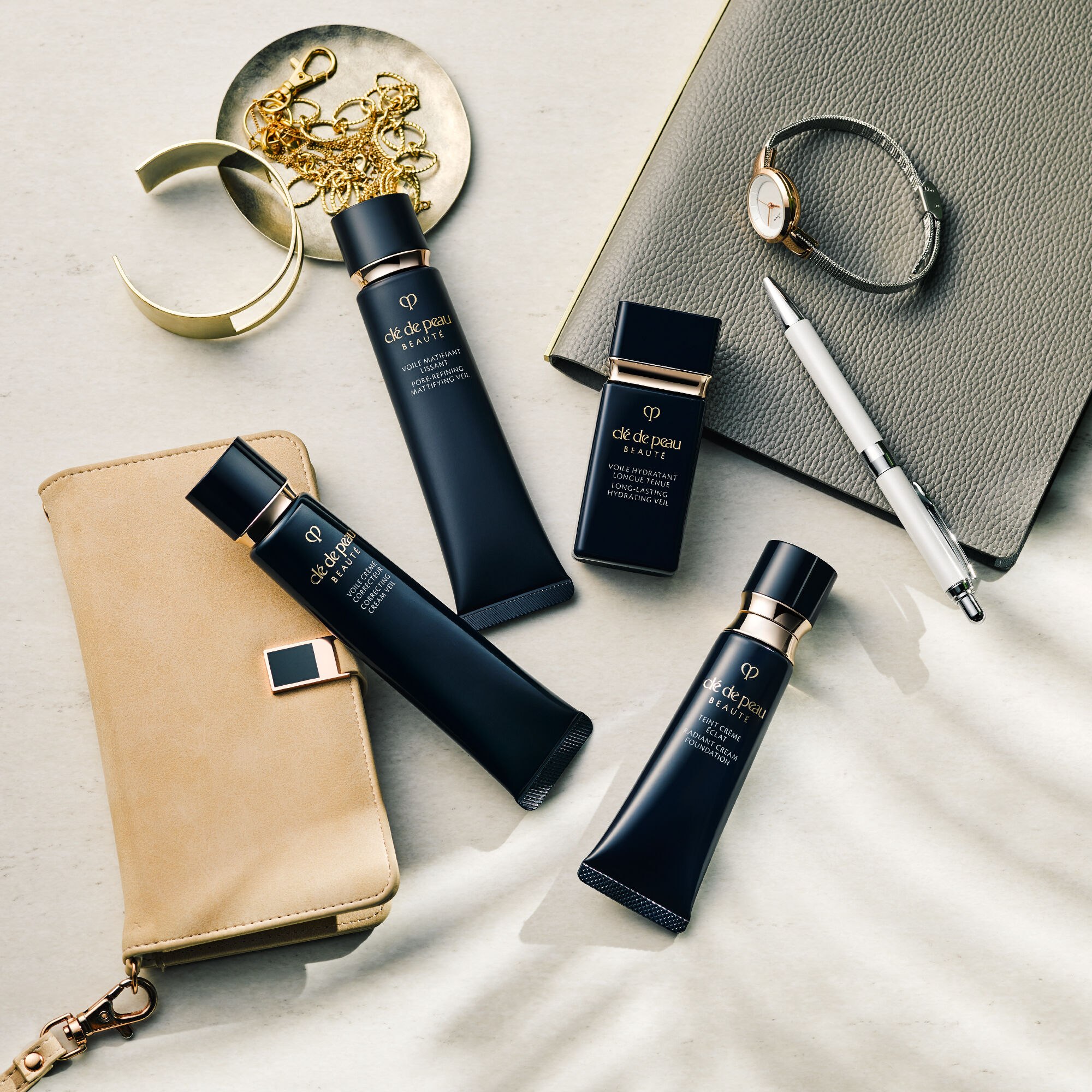 Long-Lasting Hydrating Veil | Cle de Peau Beauté
