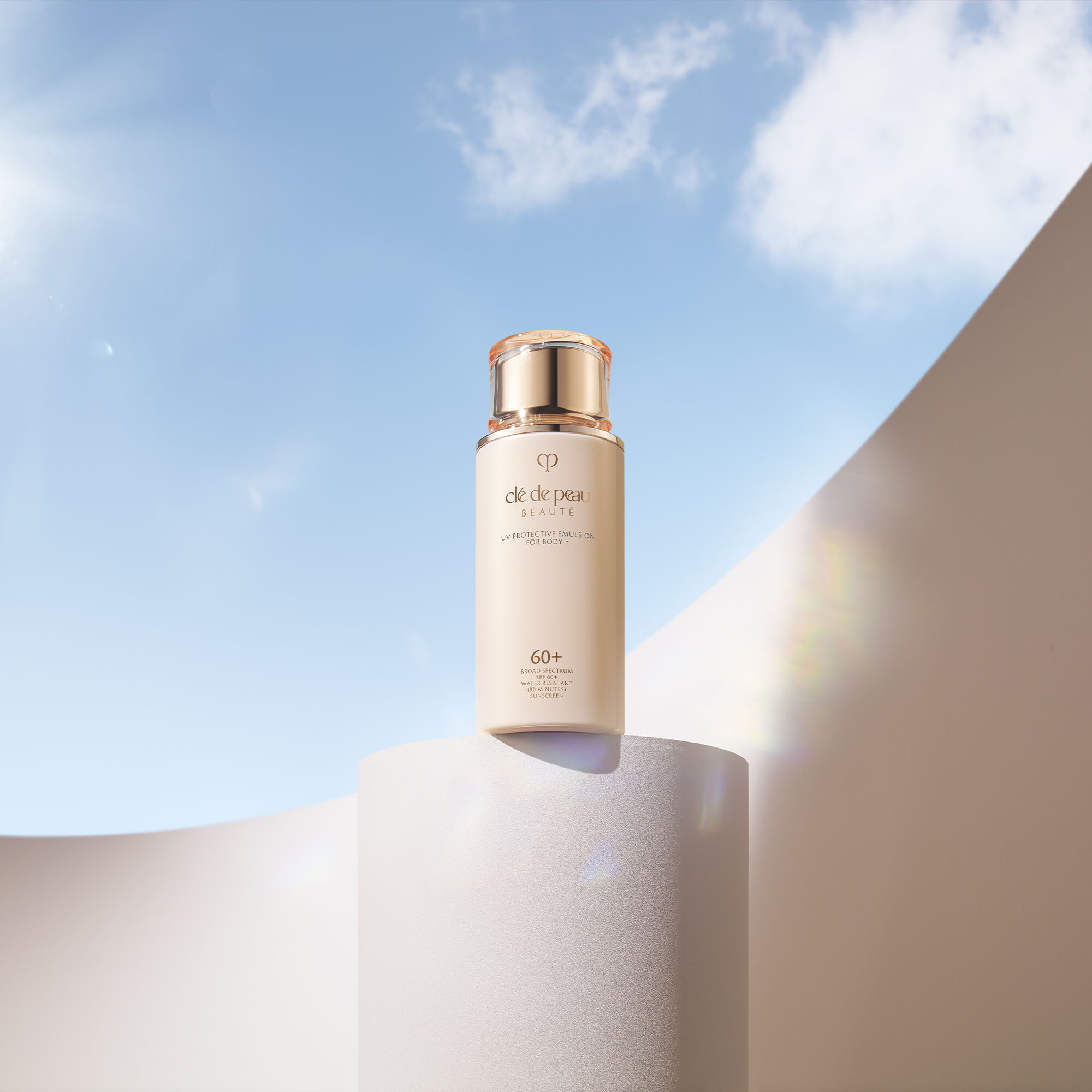 UV Protective Emulsion for Body SPF 60+ | Clé de Peau Beauté