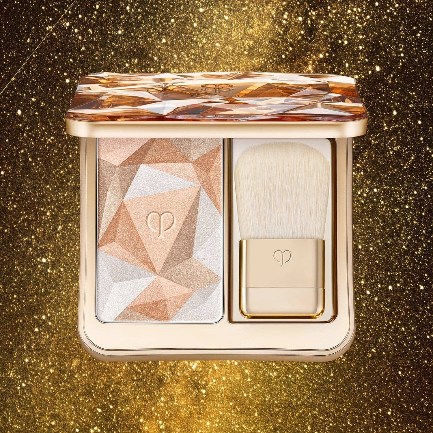 The Luminizing Face Enhancer | Clé de Peau Beauté
