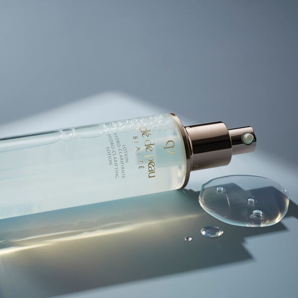 Hydrating Clarifying Face Lotion Cle De Peau Beaute