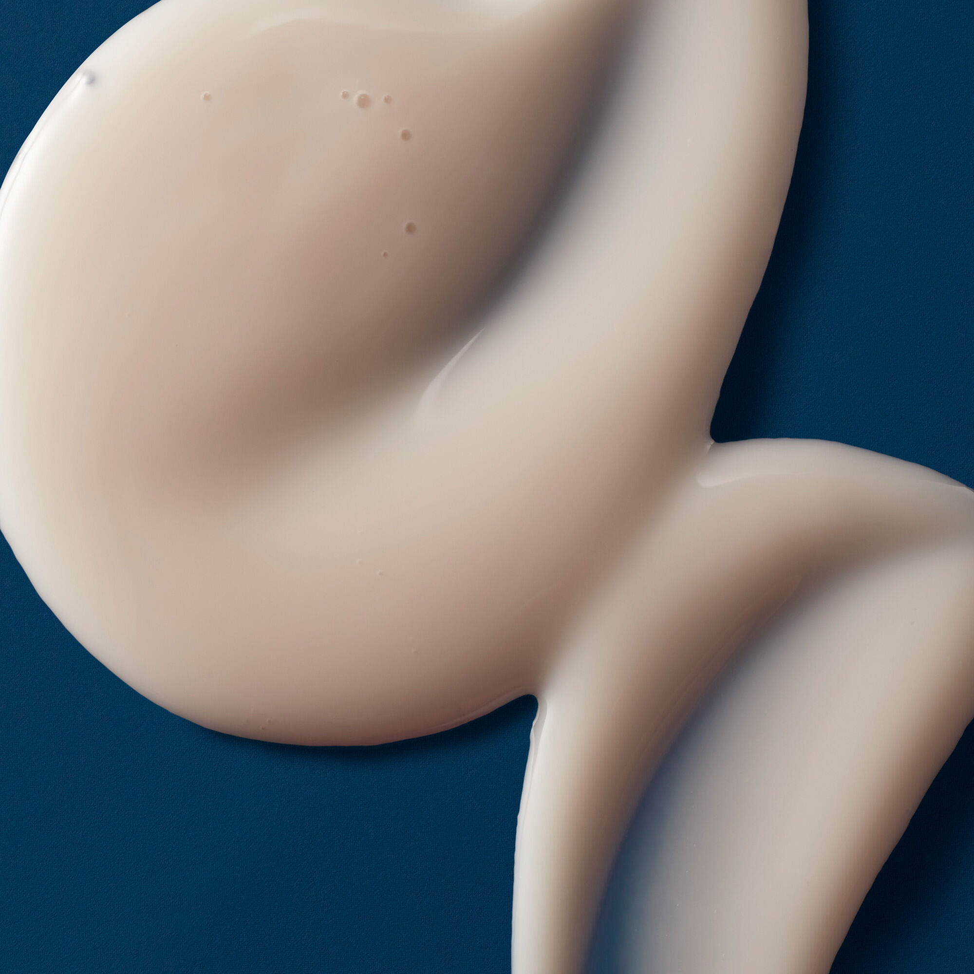 Intensive Fortifying Emulsion | Clé de Peau Beauté