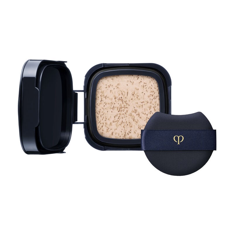 Clé De Peau Beauté Radiant Cushion Foundation Dewy Refill, Very Light Ivory (15 G)