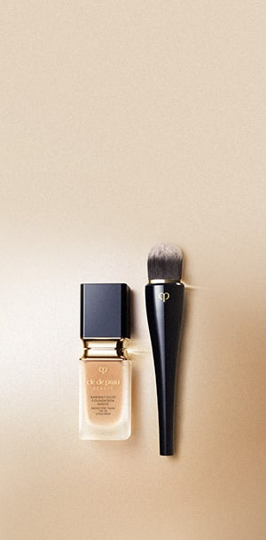 Light Coverage Foundation Brush 2025