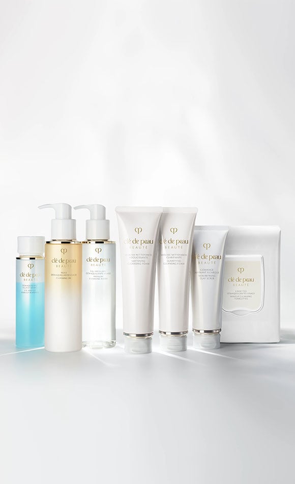 洁面乳和去角质霜