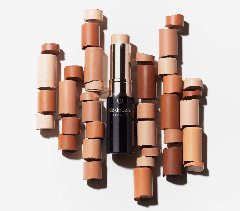 New Concealer SPF 27 UNDERCOVER SKINCARE Conceals. Smooths. Hydrates. 