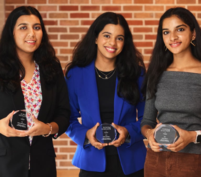 Clé de Peau Beauté partners with
Girls Who Code